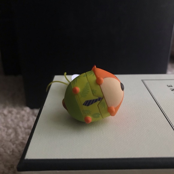 π Zootopia Nick - Tsum Tsum Figure Keychain - Picture 4 of 7
